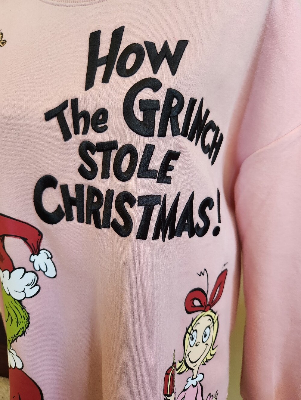 Kohl's Dr Seuss How The Grinch Stole Christmas Sweatshirt Pink Women's Sz L NWT - Picture 3 of 16